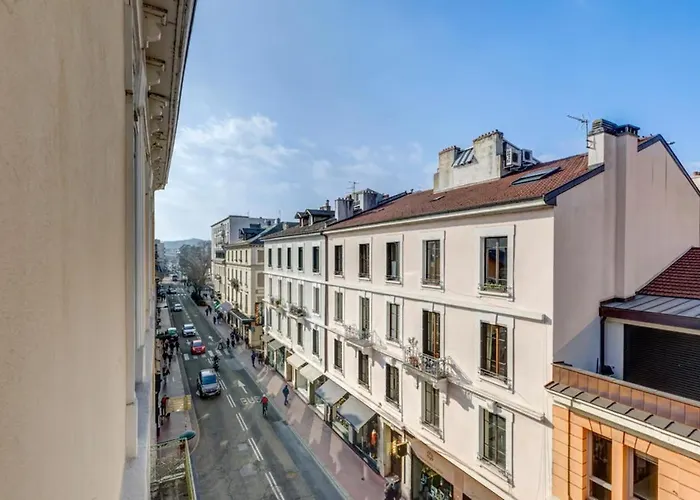 Le Cosy, Centre Ville
